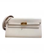 HERMESエルメス）の古着「ケリートゥーゴー/KELLY TO GO/ゴールド金具/ナタ/ヴォーエプソン/Y刻印：2020年」｜ナタ×ゴールド金具