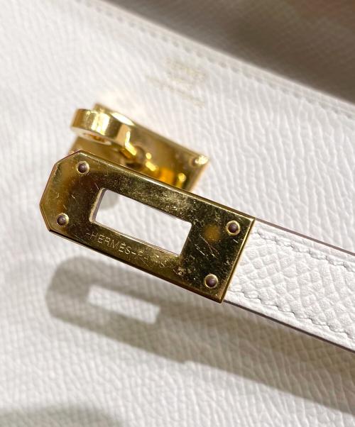 HERMES（エルメス）HERMES (エルメス) ケリートゥーゴー/KELLY TO GO/ゴールド金具/ナタ/ヴォーエプソン/Y刻印：2020年 ナタ×ゴールド金具の古着・服飾アイテム