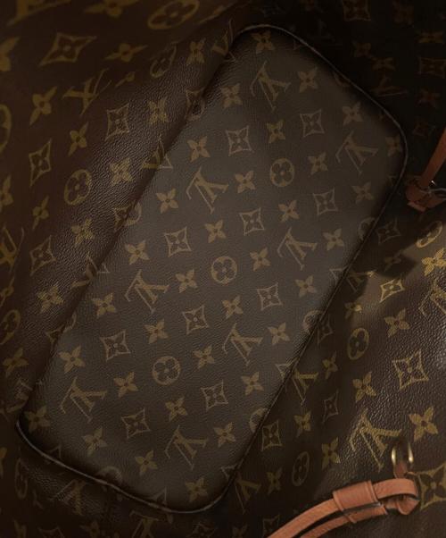 LOUIS VUITTON（ルイ ヴィトン）LOUIS VUITTON (ルイ ヴィトン) モノグラム ネヴァーフル インサイドアウト MM/リバーシブルバッグ タン/ブラウン サイズ:MMの古着・服飾アイテム