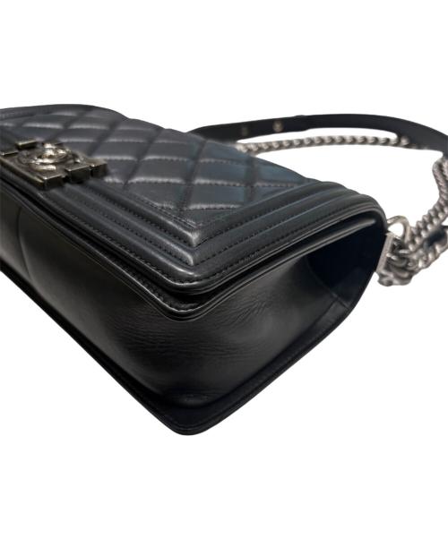 CHANEL（シャネル）CHANEL (シャネル) ショルダーバッグ/ボーイシャネル25/A67086 ブラックの古着・服飾アイテム