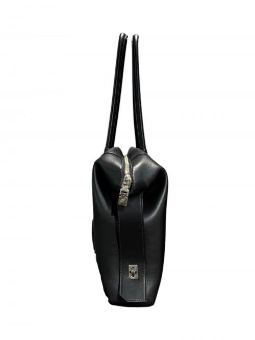 GIVENCHY（ジバンシィ）GIVENCHY (ジバンシィ) アンティゴナ ソフト ロックバッグ ミディアム ブラックの古着・服飾アイテム