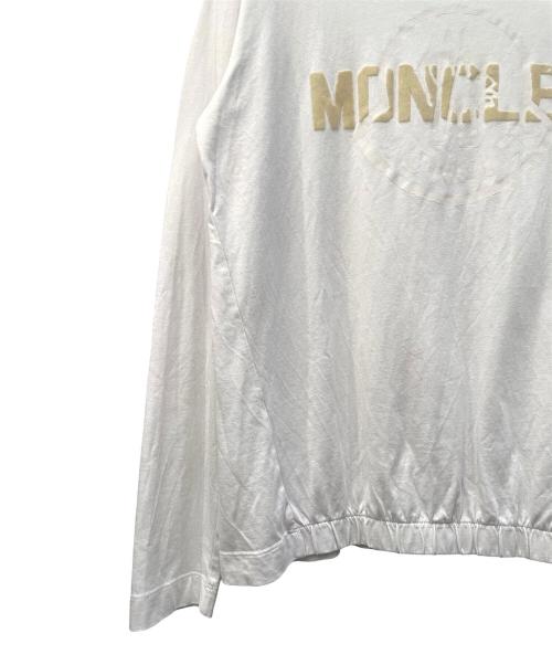 MONCLER（モンクレール）MONCLER (モンクレール) ロゴプリントロングスリーブカットソー ホワイト サイズ:Mの古着・服飾アイテム