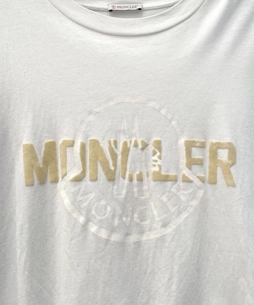 MONCLER（モンクレール）MONCLER (モンクレール) ロゴプリントロングスリーブカットソー ホワイト サイズ:Mの古着・服飾アイテム