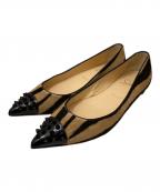 Christian Louboutinクリスチャン・ルブタン）の古着「スタッズフラットパンプス」｜ベージュ×ブラック