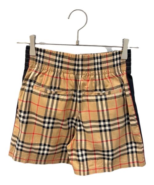 BURBERRY（バーバリー）BURBERRY (バーバリー) ノバチェックショートパンツ ベージュ サイズ:2の古着・服飾アイテム