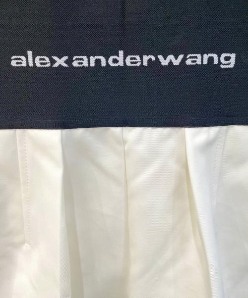 ALEXANDER WANG（アレキサンダー・ワン）ALEXANDER WANG (アレキサンダー・ワン) ウエストロゴサファリショートパンツ ブラック×ホワイトの古着・服飾アイテム