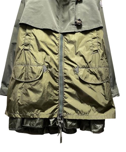 MONCLER（モンクレール）MONCLER (モンクレール) sacai (サカイ) HARUMIナイロンコート オリーブ サイズ:1の古着・服飾アイテム