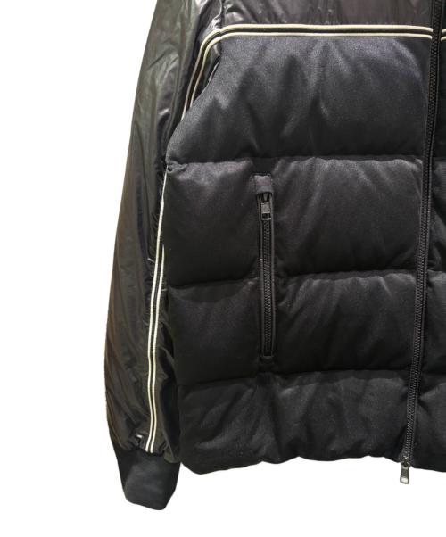 MONCLER（モンクレール）MONCLER (モンクレール) MICHAEL/レタープリントカラーブロックダウンジャケット  ブラック サイズ:5の古着・服飾アイテム