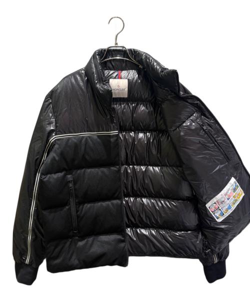 MONCLER（モンクレール）MONCLER (モンクレール) MICHAEL/レタープリントカラーブロックダウンジャケット  ブラック サイズ:5の古着・服飾アイテム