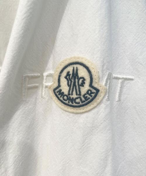 MONCLER GENIUS（モンクレール ジーニアス）MONCLER GENIUS (モンクレール ジーニアス) FRAGMENT DESIGN (フラグメントデザイン) CAMICIA 中綿シャツジャケット ホワイト サイズ:48の古着・服飾アイテム