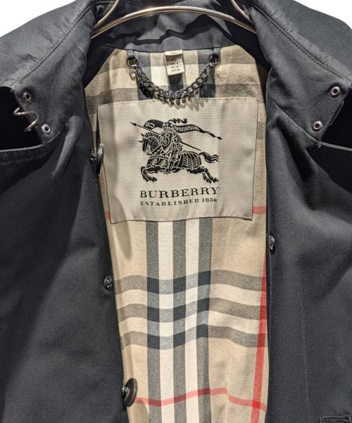 BURBERRY（バーバリー）BURBERRY (バーバリー) ケンジントン トレンチコート ブラック サイズ:34の古着・服飾アイテム