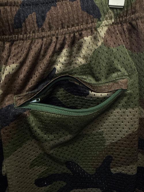SUPREME（シュプリーム）SUPREME (シュプリーム) Small Box Baggy Mesh Short カーキ サイズ:Sの古着・服飾アイテム