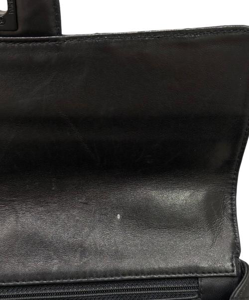 CHANEL（シャネル）CHANEL (シャネル) マトラッセ25 ターンロック プラスチックチェーン ショルダーバッグ ブラック サイズ:25の古着・服飾アイテム
