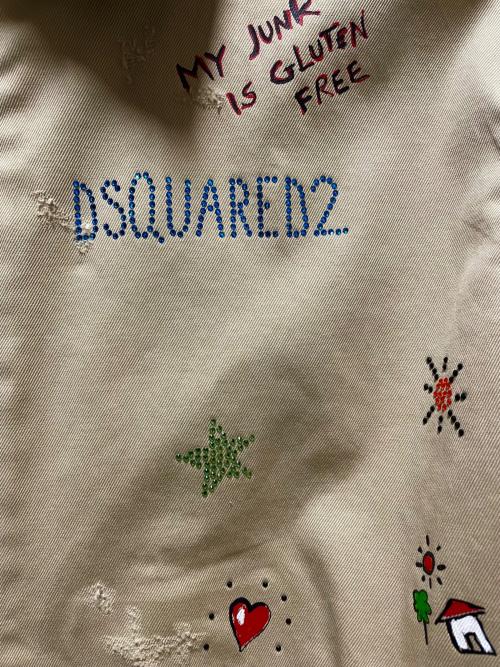 DSQUARED2（ディースクエアード）DSQUARED2 (ディースクエアード) ジップアップジャケット ベージュ サイズ:48の古着・服飾アイテム