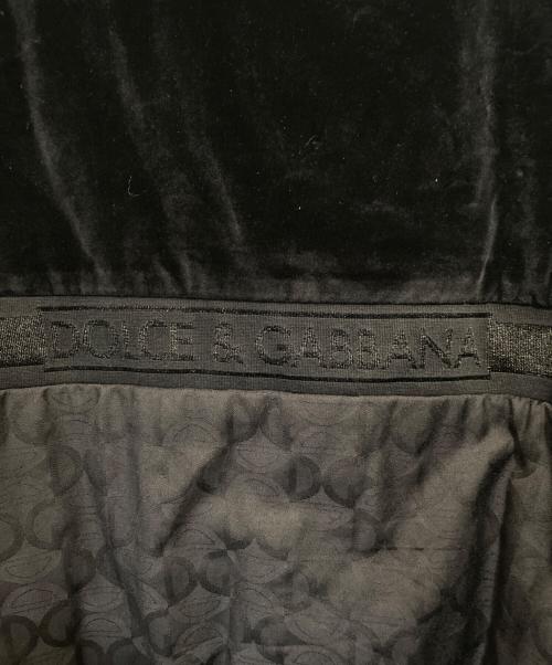 DOLCE & GABBANA（ドルチェ＆ガッバーナ）DOLCE & GABBANA (ドルチェ＆ガッバーナ) ジャガードロゴ中綿ブルゾン ブラック サイズ:46の古着・服飾アイテム