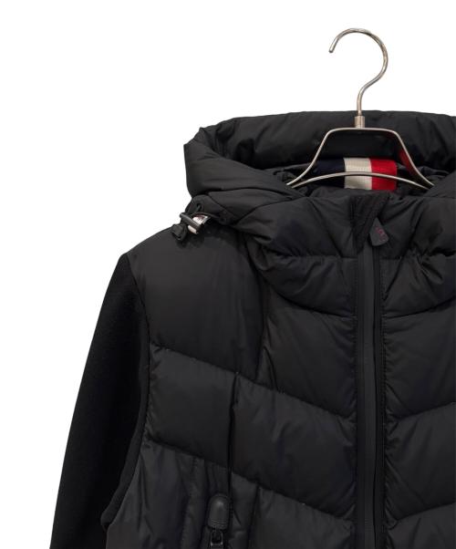 MONCLER GRENOBLE（モンクレール グルノーブル）MONCLER GRENOBLE (モンクレール グルノーブル) 袖切替ダウンジャケット/ZIP UP HOODIE CARDIGAN ブラック サイズ:Ｓの古着・服飾アイテム