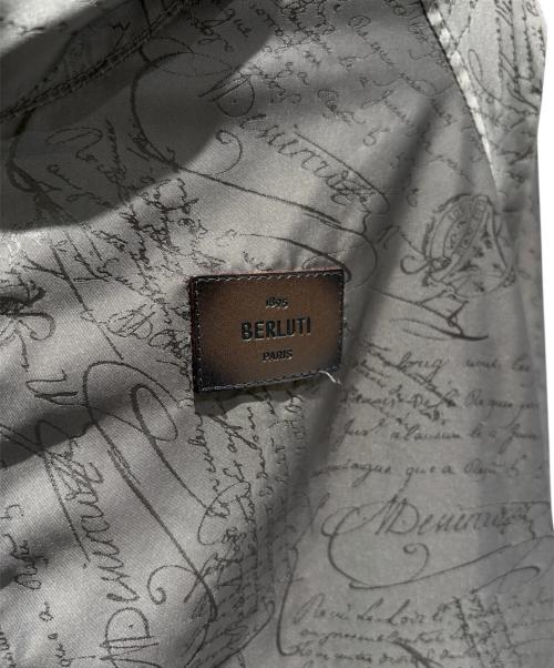 Berluti（ベルルッティ）Berluti (ベルルッティ) スクリット B-Way ロングジャケット ブラウン サイズ:46Rの古着・服飾アイテム