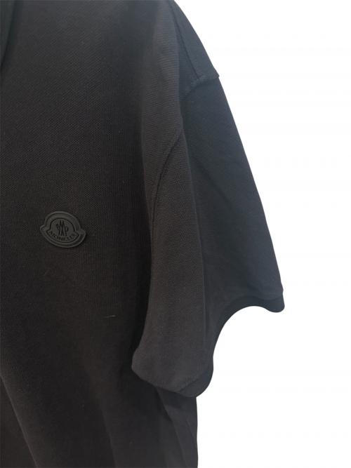 MONCLER（モンクレール）MONCLER (モンクレール) ポロシャツ ブラック サイズ:XLの古着・服飾アイテム