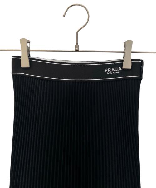 PRADA（プラダ）PRADA (プラダ) リブロゴ プリーツスカート ブラック サイズ:36の古着・服飾アイテム