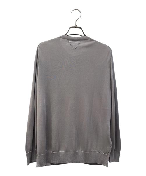 PRADA（プラダ）PRADA (プラダ) トライアングルモチーフ付カーディガン グレー サイズ:36の古着・服飾アイテム