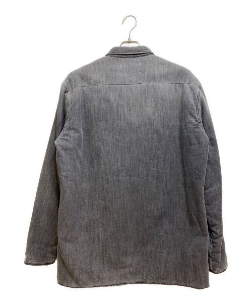 Maison Margiela（メゾンマルジェラ）Maison Margiela (メゾンマルジェラ) 中綿入りリサイクルデニムシャツ グレー サイズ:39の古着・服飾アイテム