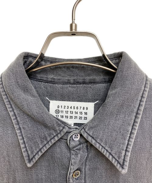 Maison Margiela（メゾンマルジェラ）Maison Margiela (メゾンマルジェラ) 中綿入りリサイクルデニムシャツ グレー サイズ:39の古着・服飾アイテム