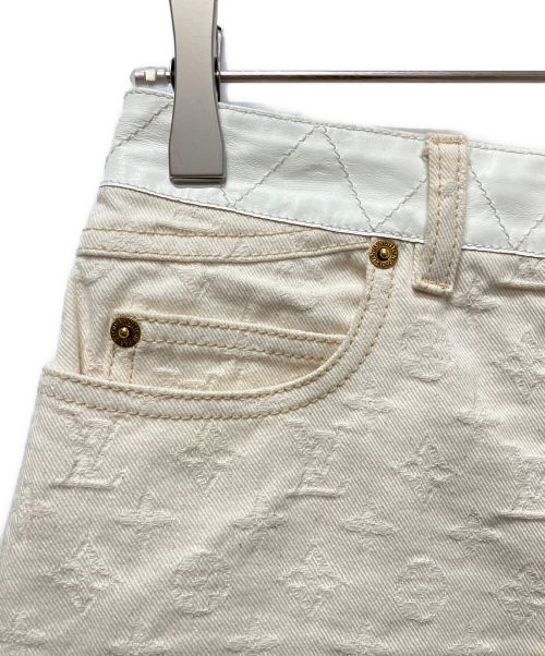 LOUIS VUITTON（ルイ ヴィトン）LOUIS VUITTON (ルイ ヴィトン) デニムショートスカート アイボリー サイズ:36の古着・服飾アイテム