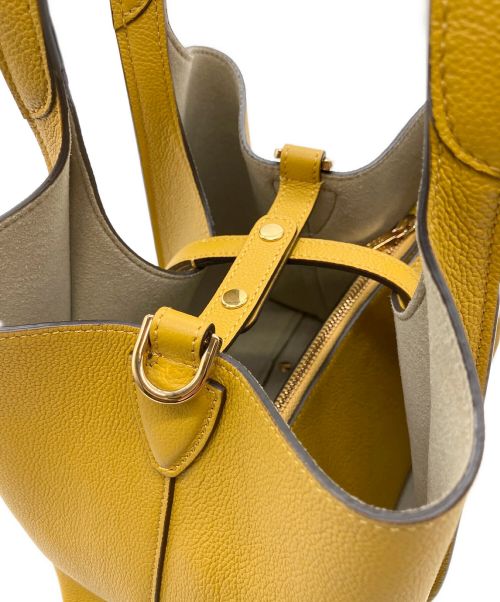 TOD'S（トッズ）TOD'S (トッズ) Tタイムレス レザー ショッピングバッグミニ イエロー サイズ:ミニの古着・服飾アイテム