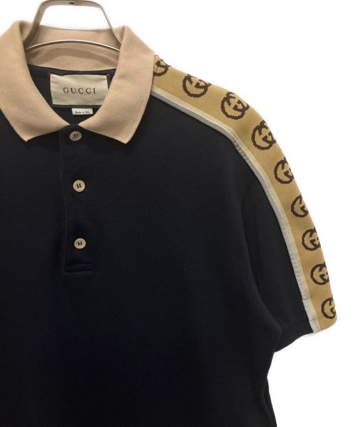 GUCCI（グッチ）GUCCI (グッチ) インターロッキングG ストライプ ポロシャツ ブラック サイズ:Mの古着・服飾アイテム