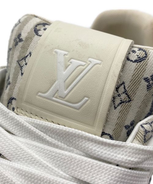 LOUIS VUITTON（ルイ ヴィトン）LOUIS VUITTON (ルイ ヴィトン) LVトレーナーラインスニーカー ベージュ サイズ:8の古着・服飾アイテム