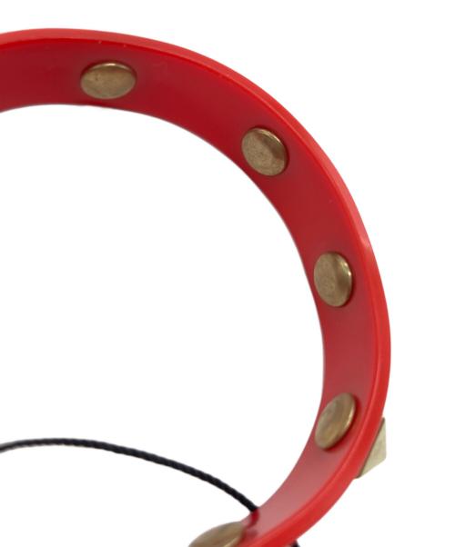 VALENTINO（ヴァレンティノ）VALENTINO (ヴァレンティノ) ロックスタッズラバーバングル レッドの古着・服飾アイテム