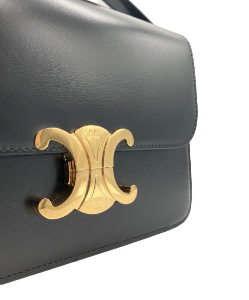 CELINE（セリーヌ）CELINE (セリーヌ) ティーン トリオンフショルダーバッグ  ブラックの古着・服飾アイテム