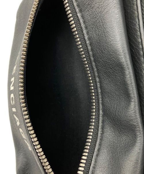 BALENCIAGA（バレンシアガ）BALENCIAGA (バレンシアガ) エブリデイ ウエストバッグ ブラックの古着・服飾アイテム