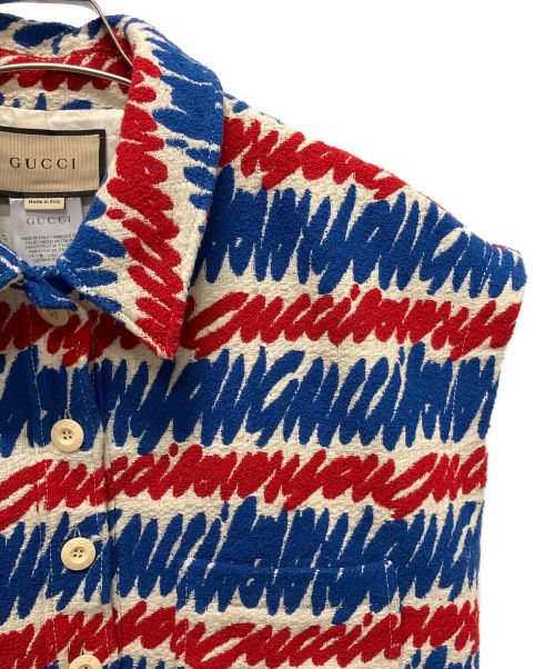 GUCCI（グッチ）GUCCI (グッチ) スクリプトプリントジャケット ブルー×レッド サイズ:44の古着・服飾アイテム
