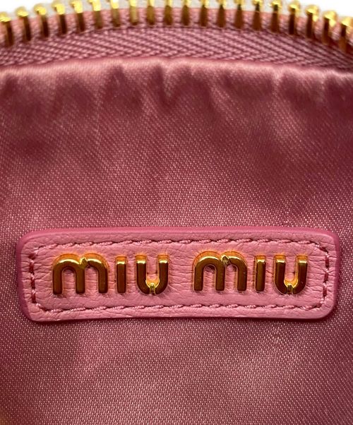 MIU MIU（ミュウミュウ）MIU MIU (ミュウミュウ) ワンダーマテラッセレザー ホーボーミニバッグ ピンク サイズ:ミニの古着・服飾アイテム