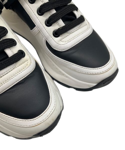 BURBERRY（バーバリー）BURBERRY (バーバリー) RONNIE LOW TRAINER ホワイト×ブラック サイズ:35の古着・服飾アイテム