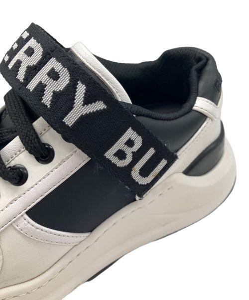 BURBERRY（バーバリー）BURBERRY (バーバリー) RONNIE LOW TRAINER ホワイト×ブラック サイズ:35の古着・服飾アイテム