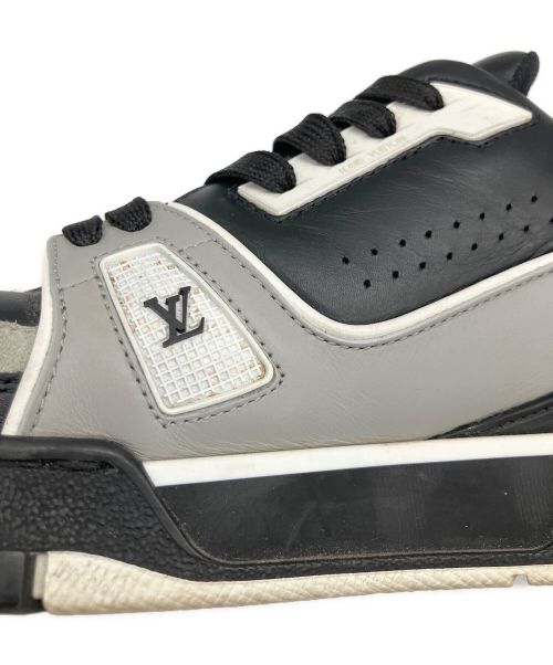 LOUIS VUITTON（ルイ ヴィトン）LOUIS VUITTON (ルイ ヴィトン) LVトレイナーラインレザースニーカー ブラック サイズ:7の古着・服飾アイテム