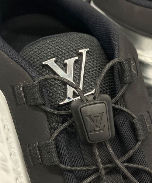 LOUIS VUITTON（ルイ ヴィトン）LOUIS VUITTON (ルイ ヴィトン) ミレニアムラインスニーカー ブラック サイズ:7の古着・服飾アイテム