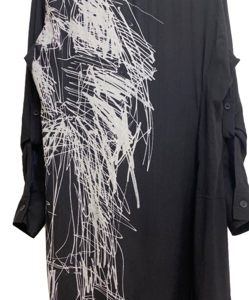 yohji yamamoto+noir（ヨウジヤマモトプリュスノアール）yohji yamamoto+noir (ヨウジヤマモトプリュスノアール) デザインシャツワンピース ブラック サイズ:1の古着・服飾アイテム
