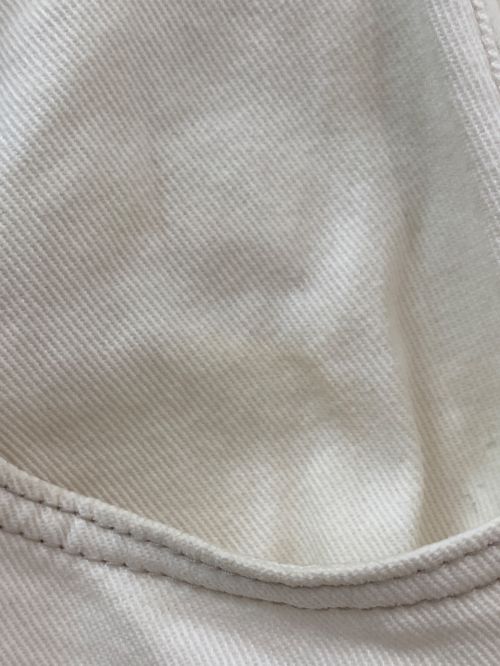 Maison Margiela（メゾンマルジェラ）Maison Margiela (メゾンマルジェラ) カットアウト ジーンズ アイボリー サイズ:38の古着・服飾アイテム