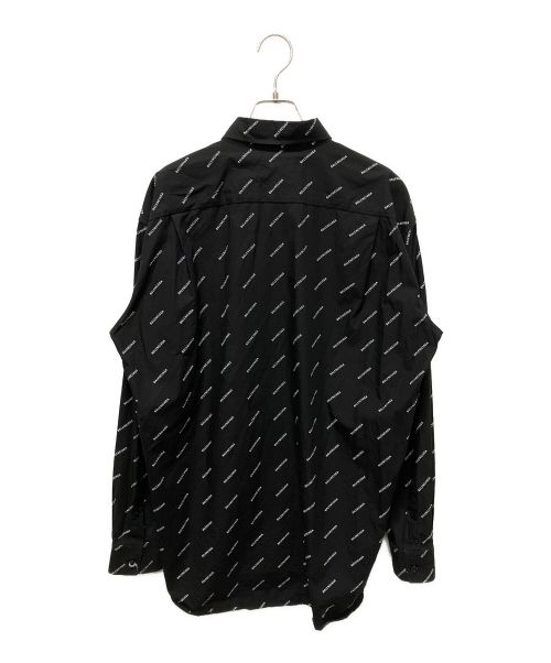BALENCIAGA（バレンシアガ）BALENCIAGA (バレンシアガ) オールオーバーロゴボタンダウンシャツ ブラック サイズ:38の古着・服飾アイテム