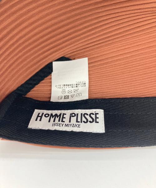 HOMME PLISSE ISSEY MIYAKE（オム プリッセ イッセイ ミヤケ）HOMME PLISSE ISSEY MIYAKE (オム プリッセ イッセイ ミヤケ) PLEATS CAP ブラウンの古着・服飾アイテム