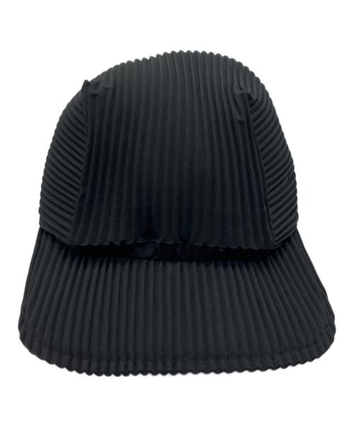 HOMME PLISSE ISSEY MIYAKE（オム プリッセ イッセイ ミヤケ）HOMME PLISSE ISSEY MIYAKE (オム プリッセ イッセイ ミヤケ) PLEATS CAP ブラックの古着・服飾アイテム