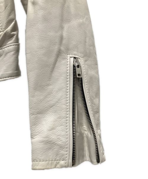 CELINE（セリーヌ）CELINE (セリーヌ) レザージャケット ホワイト サイズ:38の古着・服飾アイテム