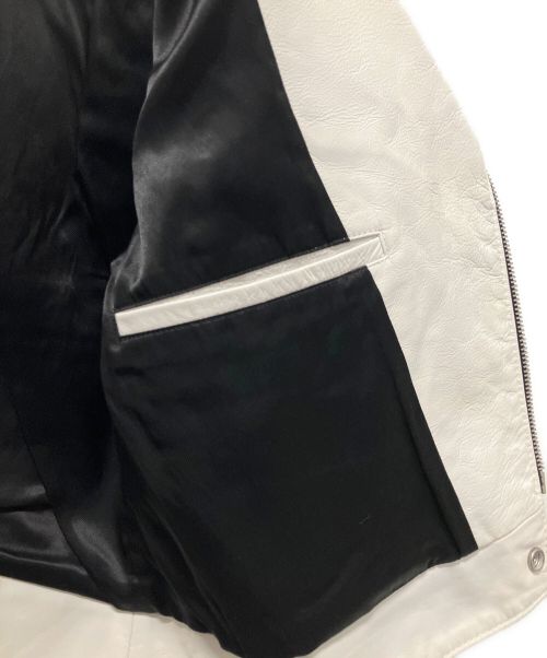 CELINE（セリーヌ）CELINE (セリーヌ) レザージャケット ホワイト サイズ:38の古着・服飾アイテム