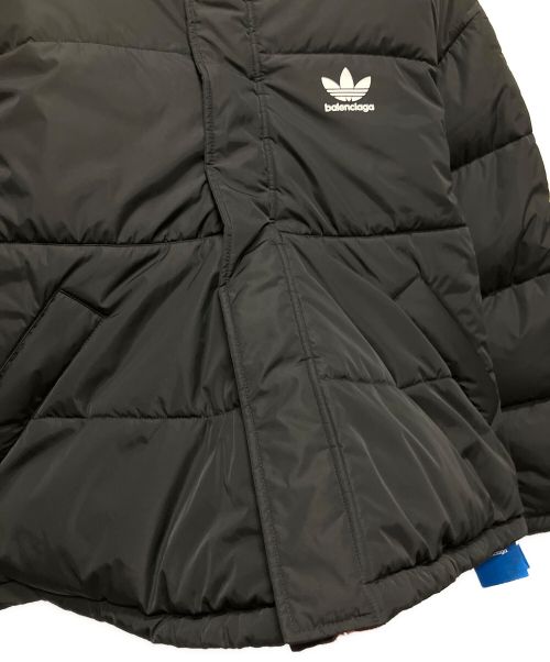 BALENCIAGA（バレンシアガ）BALENCIAGA (バレンシアガ) adidas (アディダス) スリーストライプ サイド ダウンジャケット ブラック サイズ:48の古着・服飾アイテム