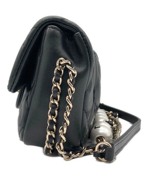 CHANEL（シャネル）CHANEL (シャネル) マトラッセ ロゴストーン スモール フラップバッグ ブラック サイズ:ミニ/mini/18の古着・服飾アイテム