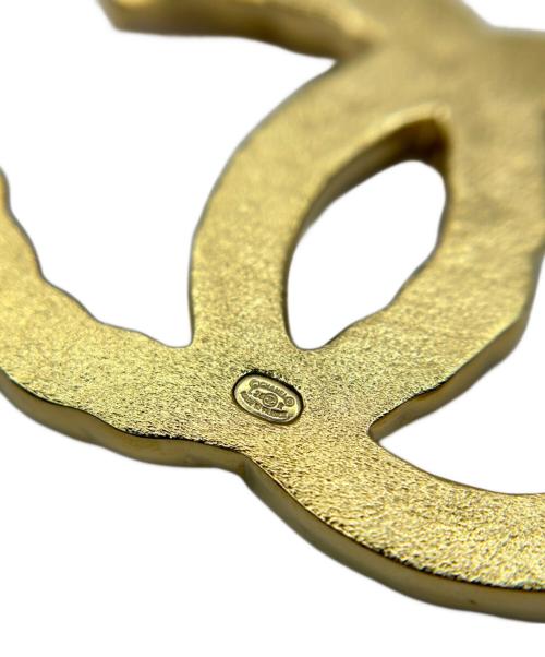 CHANEL（シャネル）CHANEL (シャネル) ココマーク ブローチ ゴールドの古着・服飾アイテム