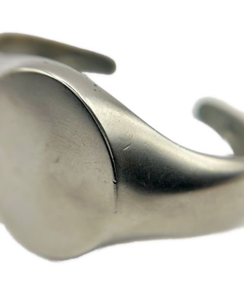 MM6 Maison Margiela（エムエムシックスメゾンマルジェラ）MM6 Maison Margiela (エムエムシックス メゾンマルジェラ) シグネットカフスバングル シルバーの古着・服飾アイテム